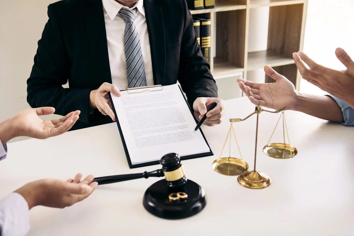 Como proteger sua empresa de processos trabalhistas: o que fazer antes que o problema apareça